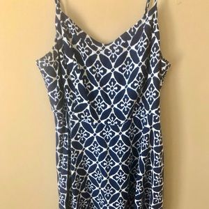 Old Navy fit and flare summer dress. Size L